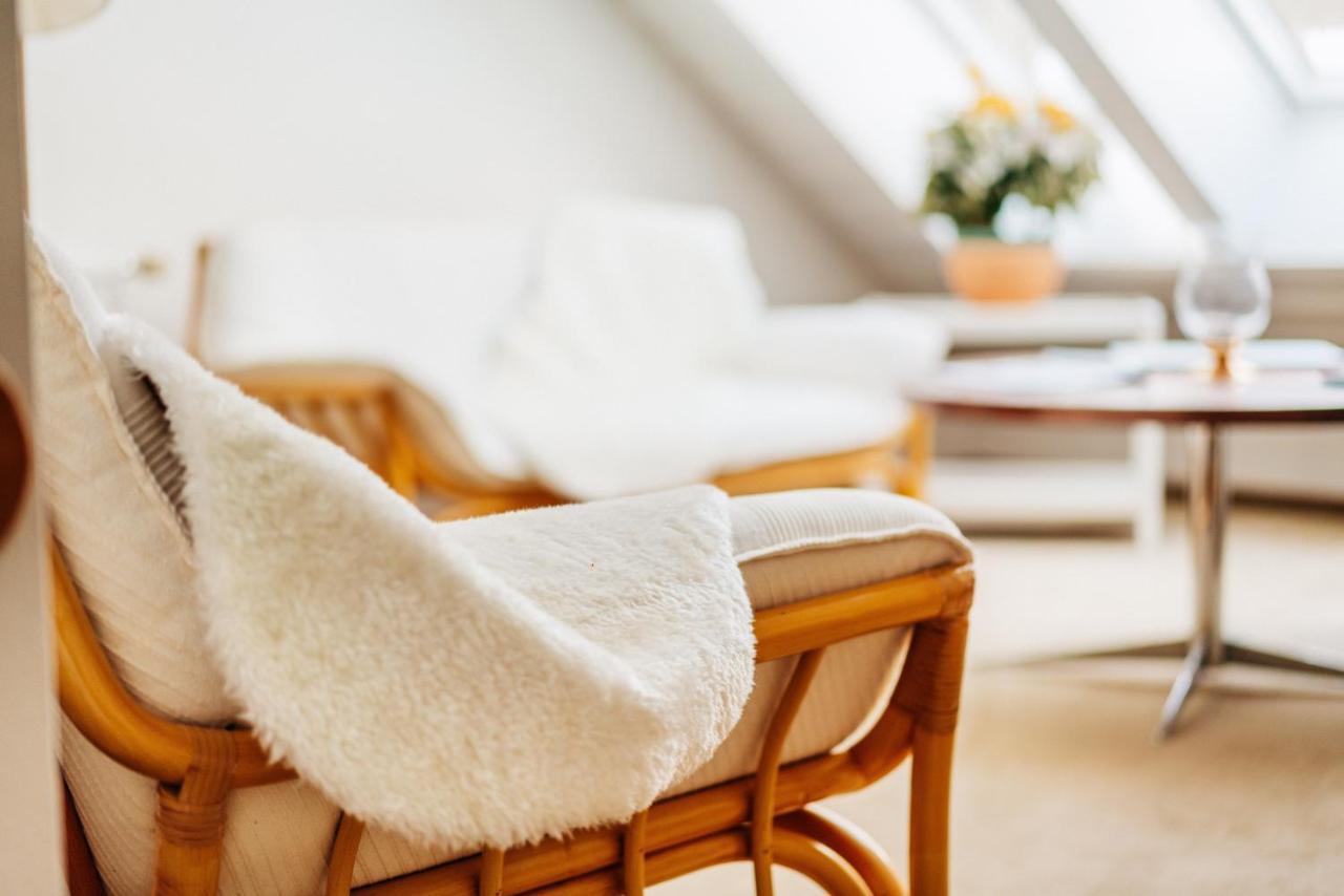 Grosse - Boxspring - Rodelwiese - Balkon - 4 Personen